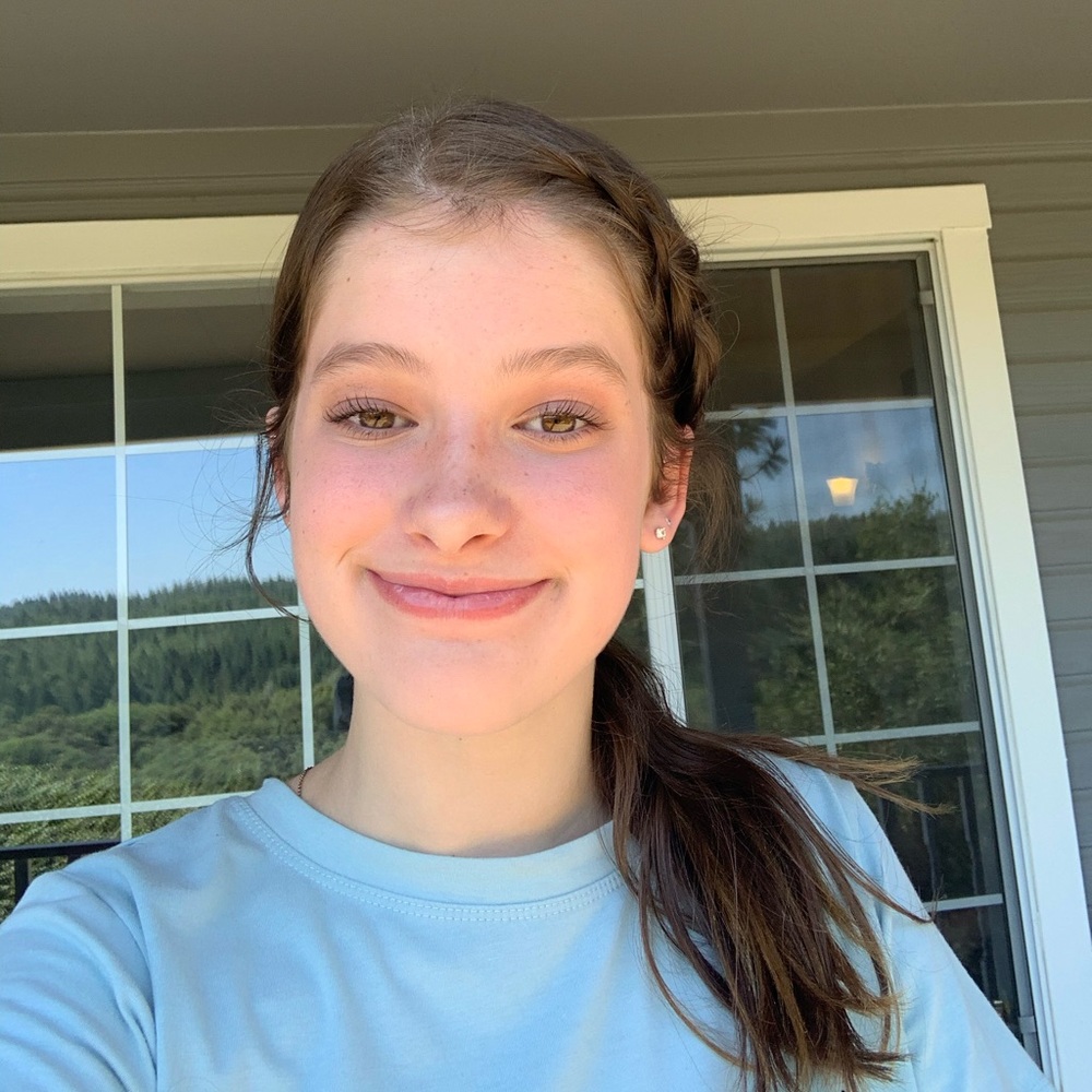 Meet your Posher, Abby